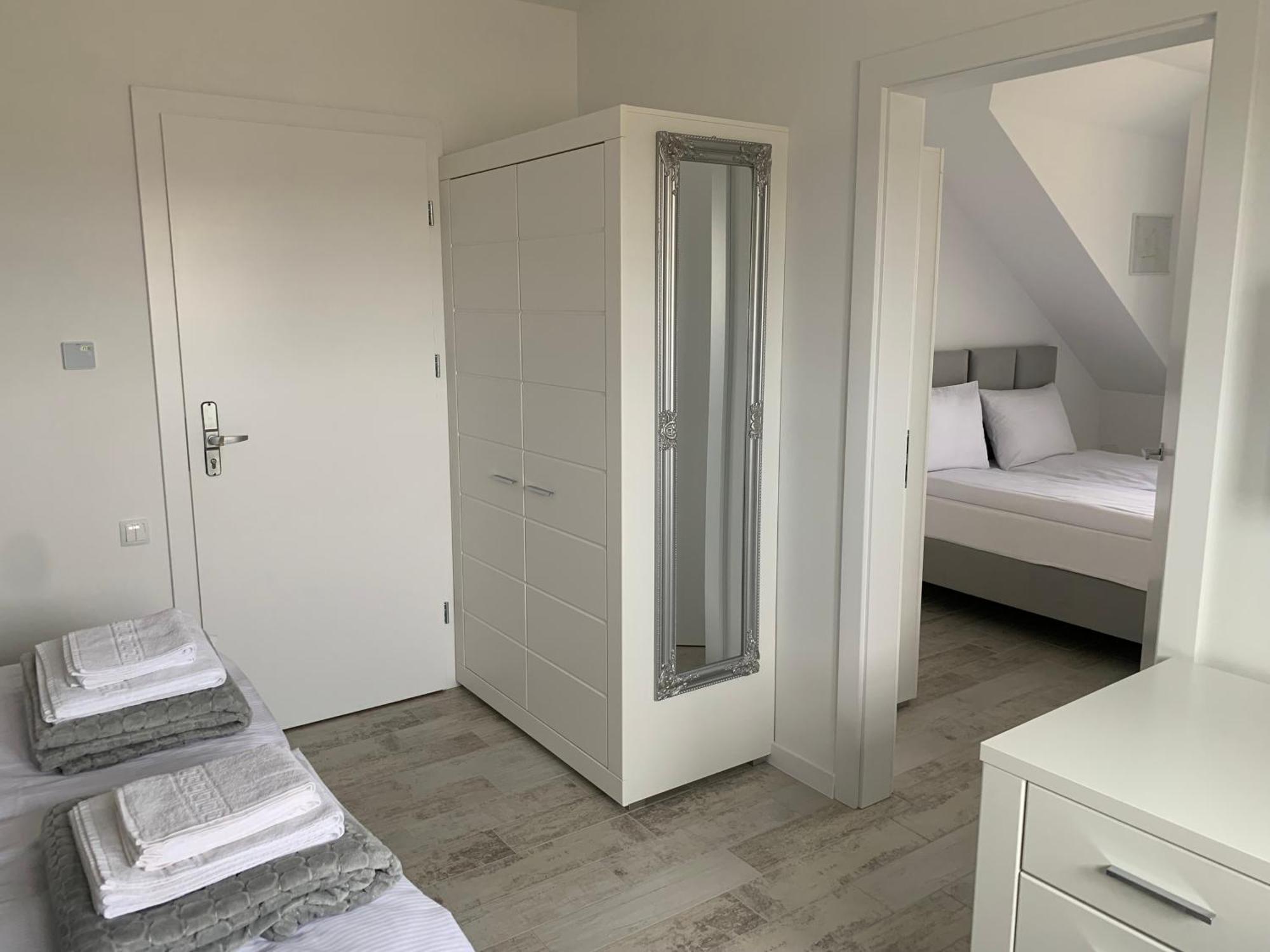 Апартаменты Maly Port-Ilawa - Jezioro - Plaza - Marina Priv - 5 Pokoi Vip - Czysto Na 10 Экстерьер фото